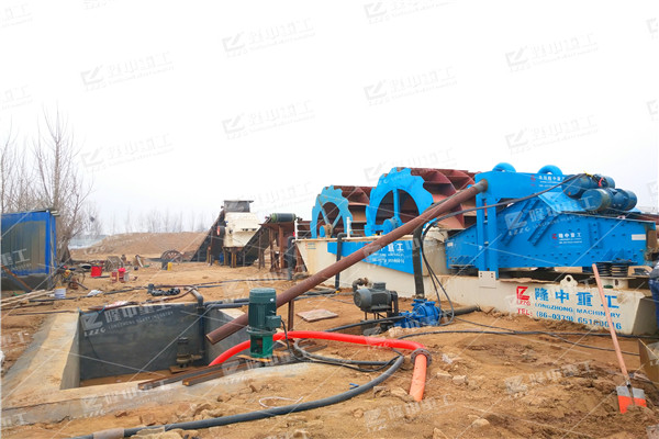 輪斗式<a href=http://m.kaiyuan530.cn/tags/xishaji target=_blank class=infotextkey><a href=//tags/xishaji target=_blank class=infotextkey>洗砂機</a></a>40.jpg