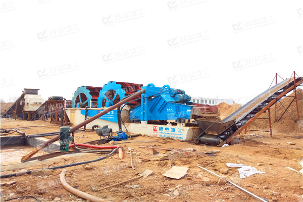 輪斗式<a href=http://m.kaiyuan530.cn/tags/xishaji target=_blank class=infotextkey><a href=//tags/xishaji target=_blank class=infotextkey>洗砂機</a></a>41.jpg